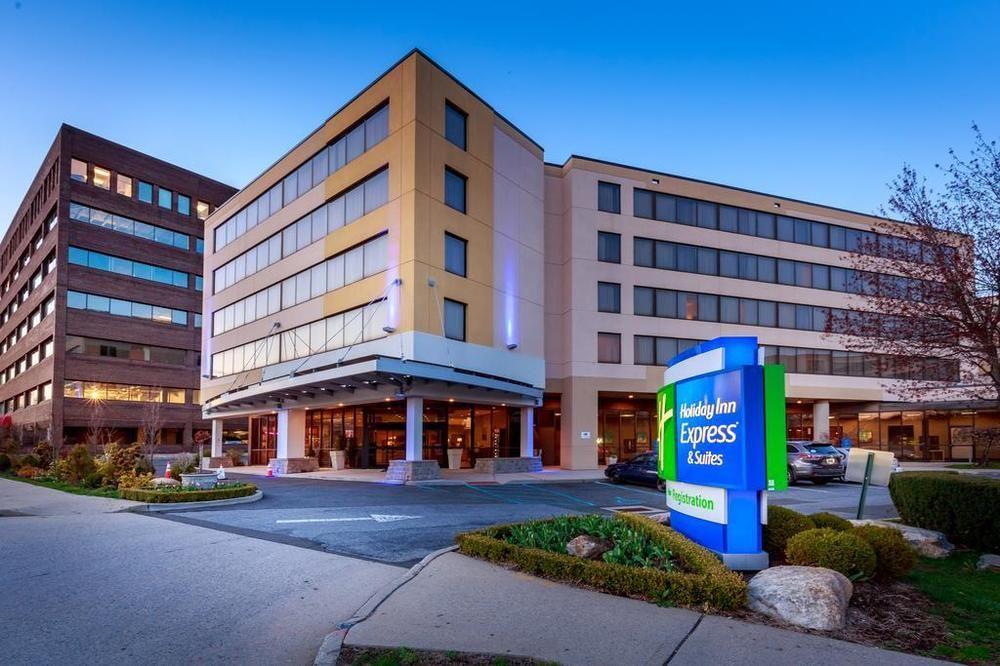 Holiday Inn Express Stamford, An Ihg Hotel Екстер'єр фото