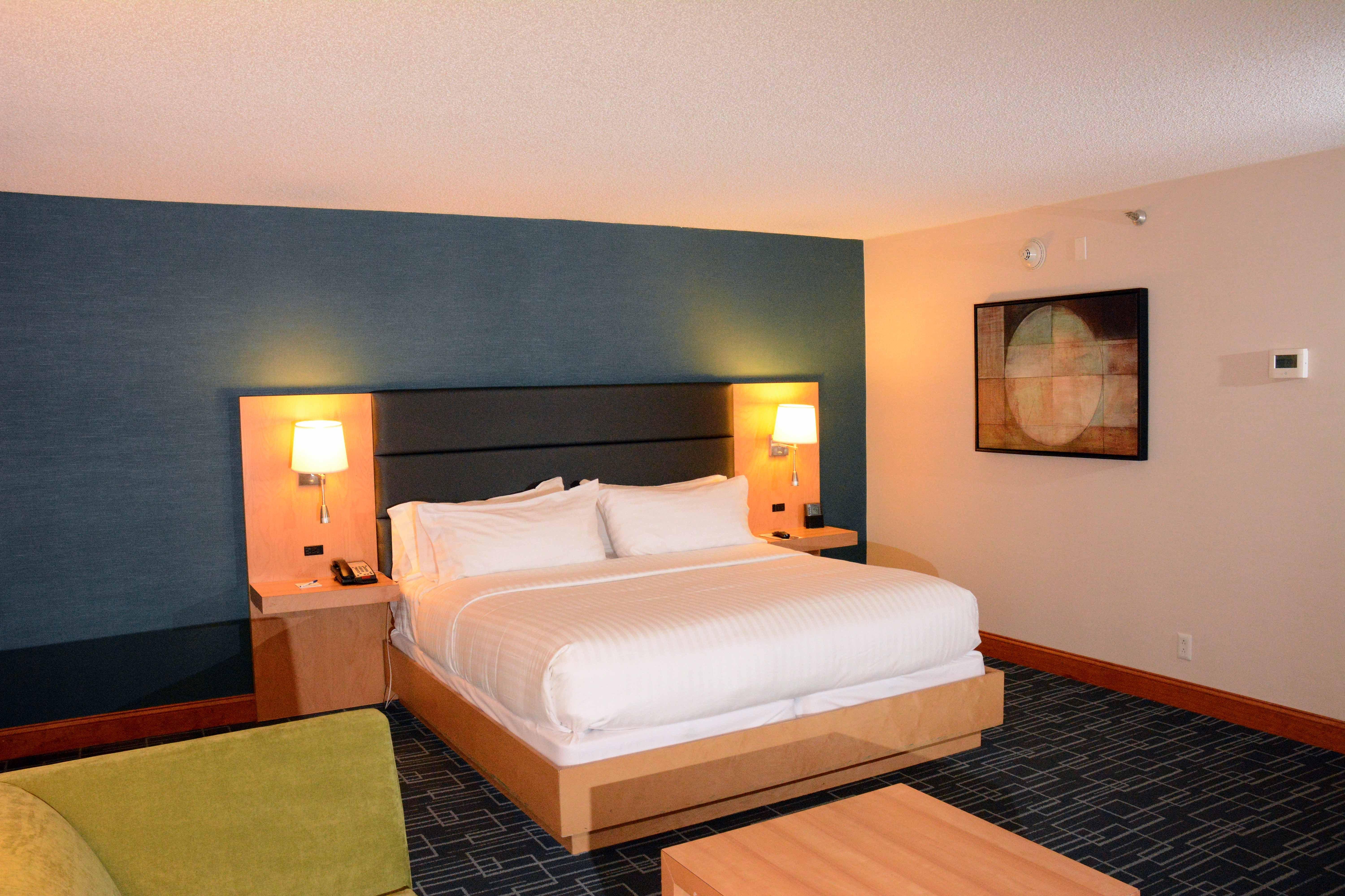 Holiday Inn Express Stamford, An Ihg Hotel Екстер'єр фото