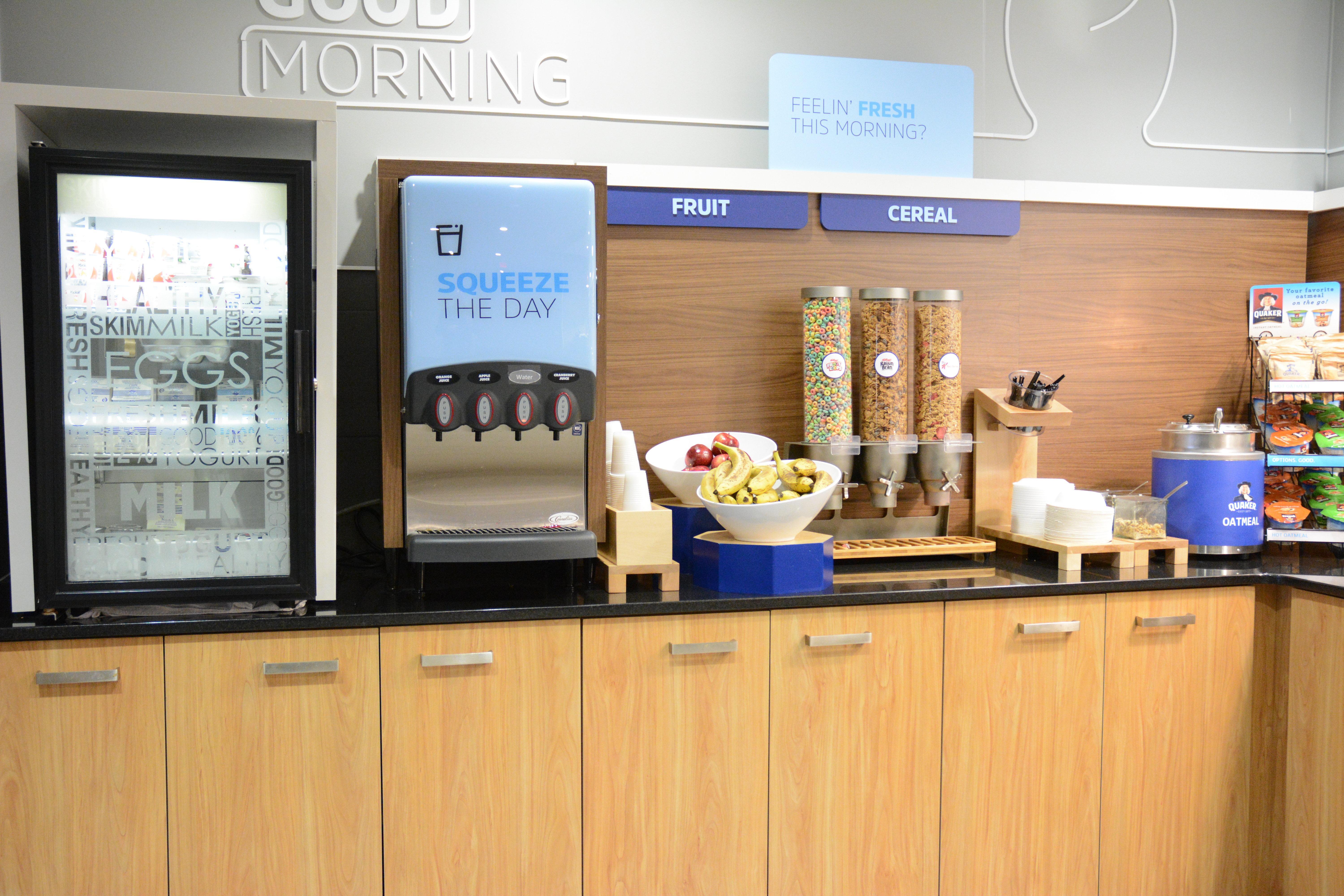 Holiday Inn Express Stamford, An Ihg Hotel Екстер'єр фото