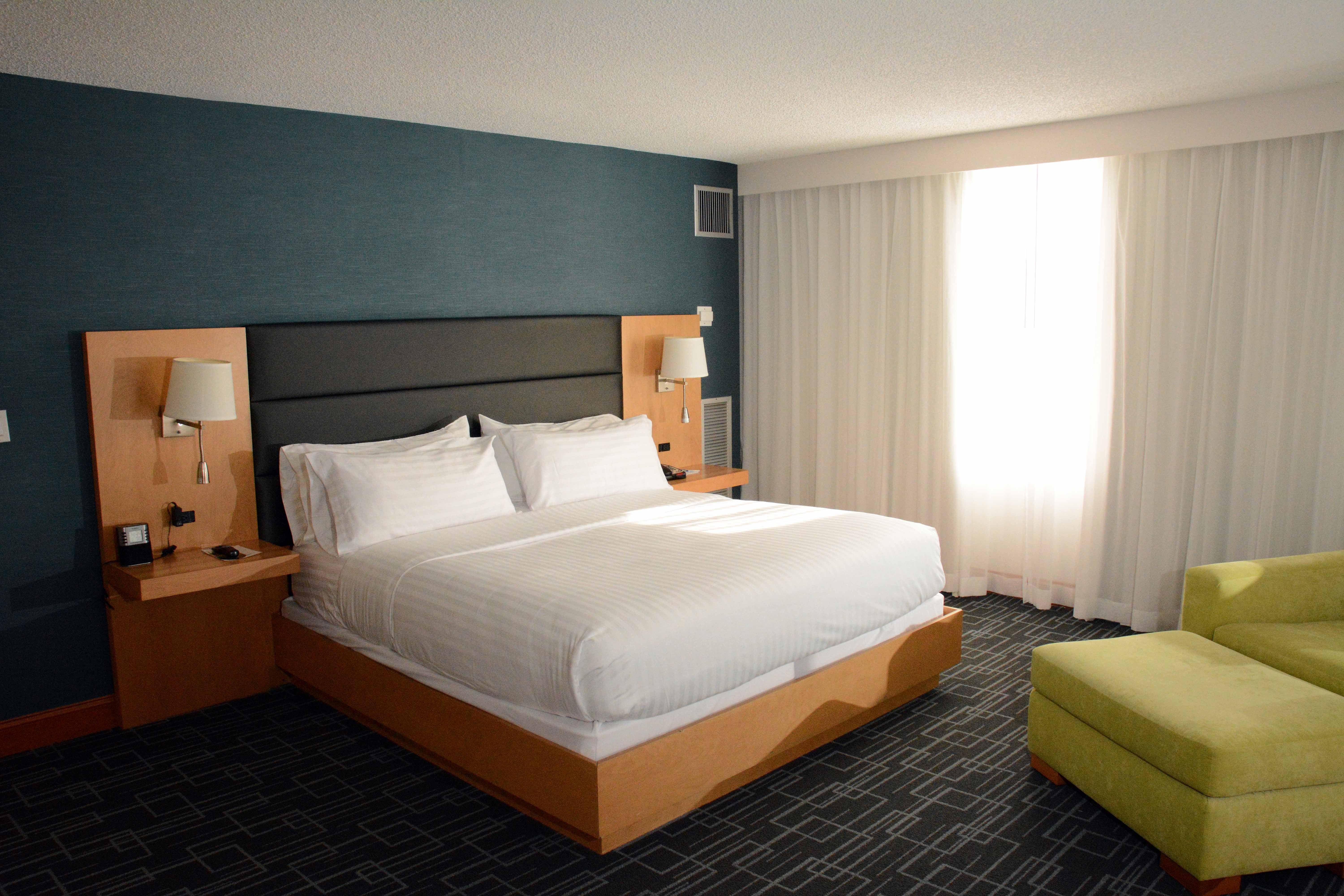 Holiday Inn Express Stamford, An Ihg Hotel Екстер'єр фото