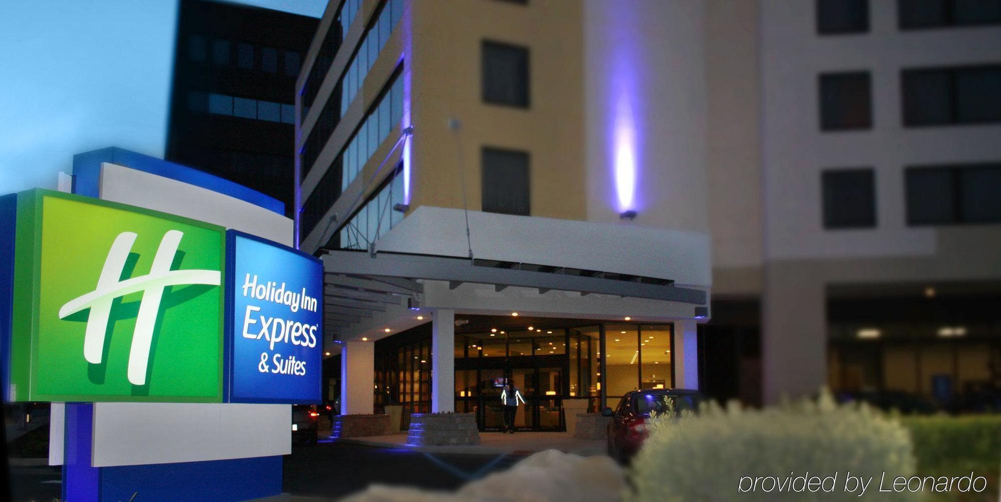 Holiday Inn Express Stamford, An Ihg Hotel Екстер'єр фото